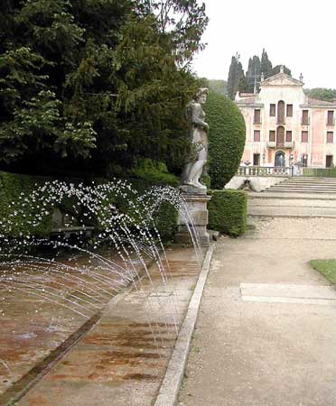 2825 Valsanzibio_ Villa Barbarigo.jpg